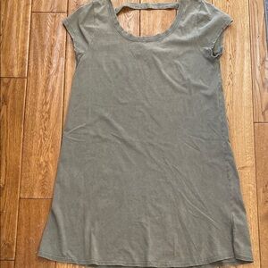 Cable & Gauge Olive Tunic Dress
